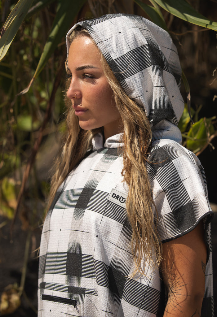DT26 | Rebel Poncho Towel