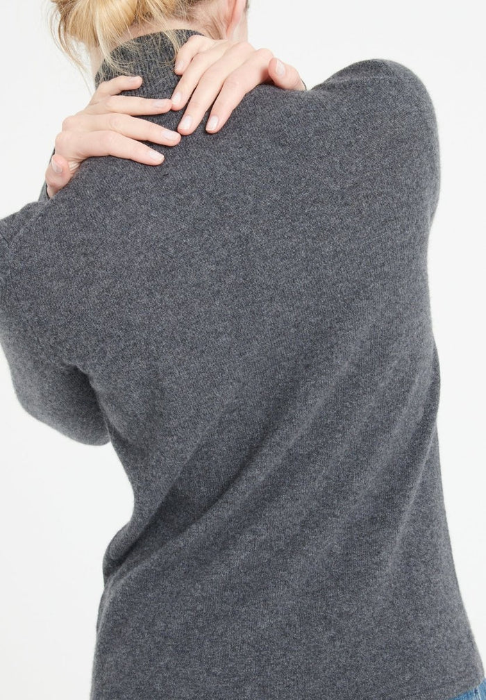 LILLY 3 Pull col roulé en cachemire gris anthracite