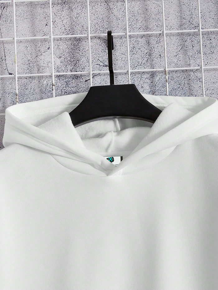 SXV Men Playing Card & Skull Print Drop Shoulder Hoodie