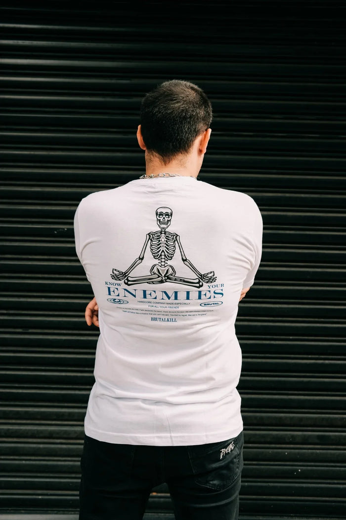 Camiseta - Enemies - Four Street
