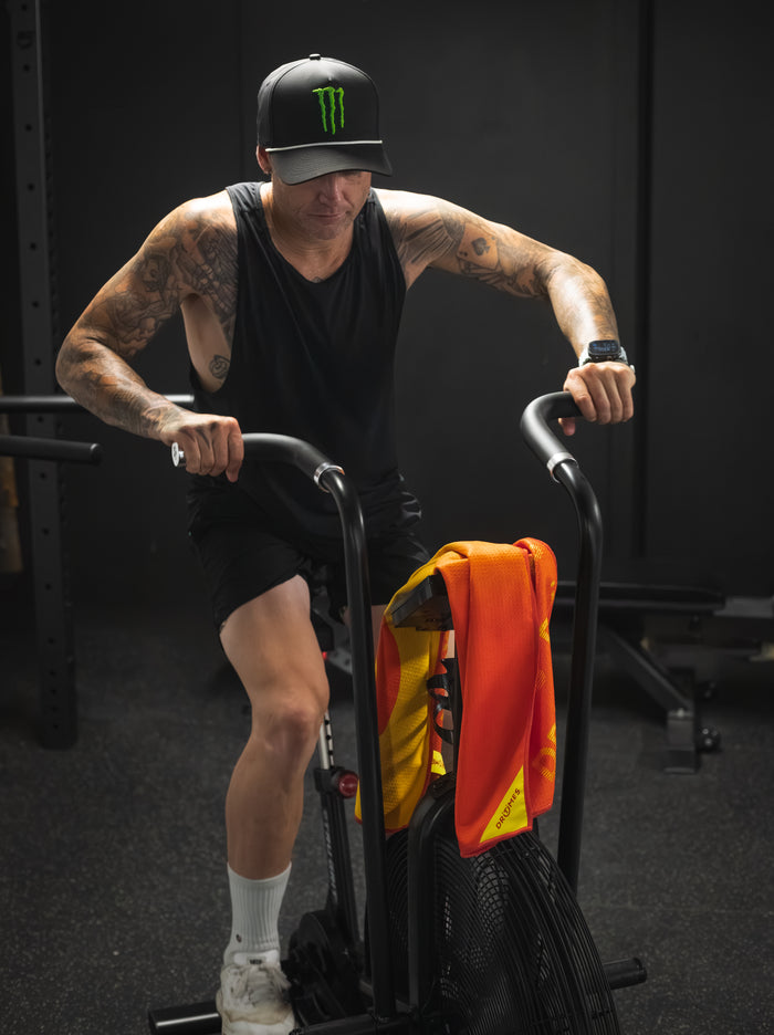 DT26 | Sundown Fade Staple Sport Towel