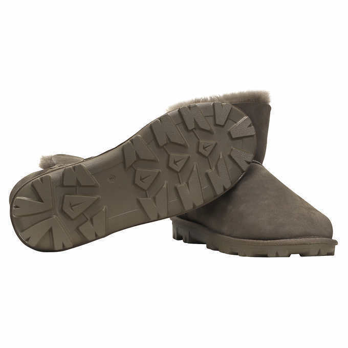 Kirkland Signature Women's Winter Boots Olive