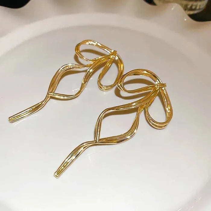 Bow Metal Long Drop Earrings fashionnsio