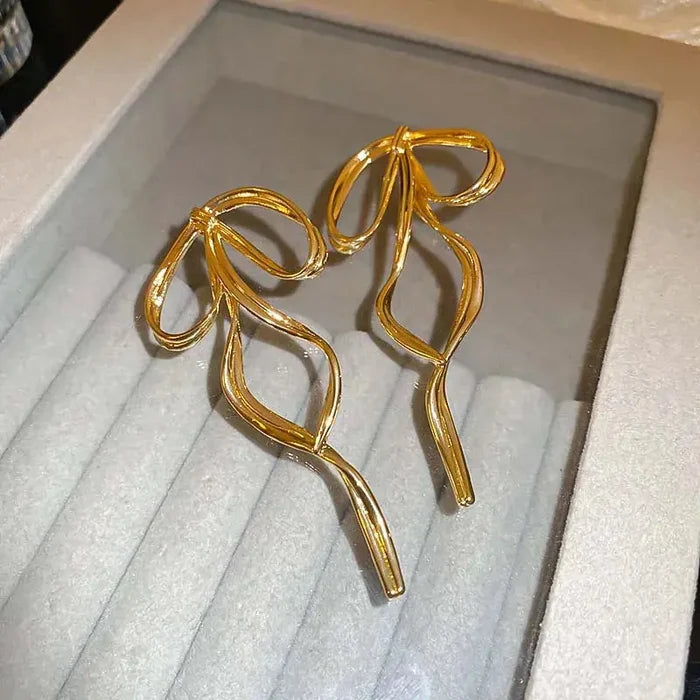 Bow Metal Long Drop Earrings fashionnsio