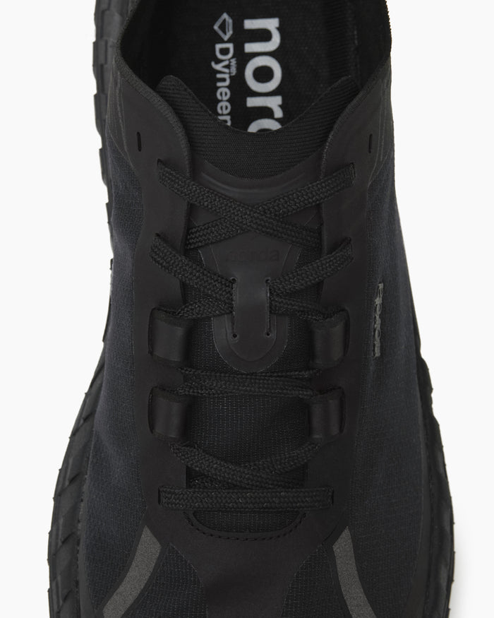 norda 001A Stealth Black