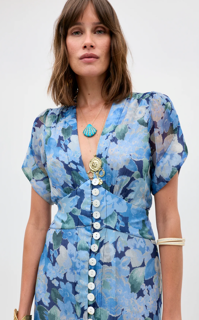 Novara: Blue
