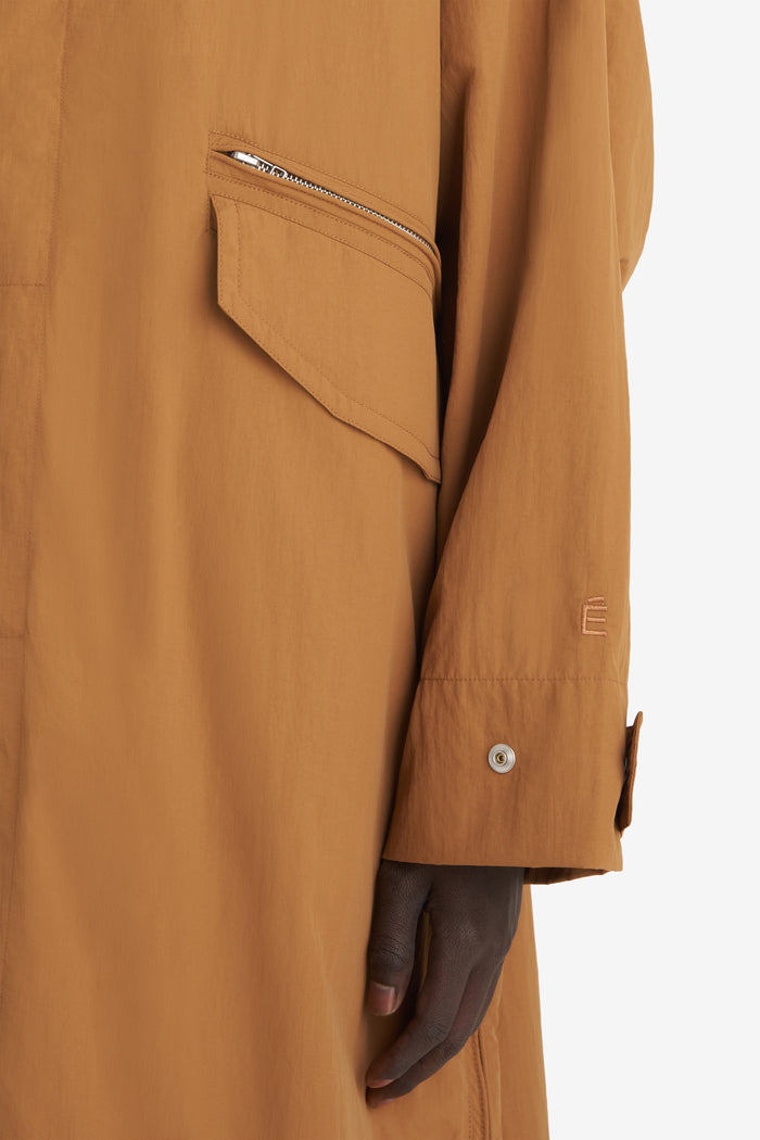 NYLON OVERCOAT 42 / CAMEL