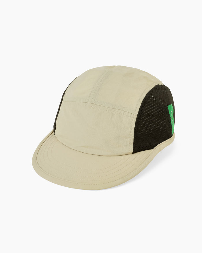 Performance Panelled Mesh Hat Sand