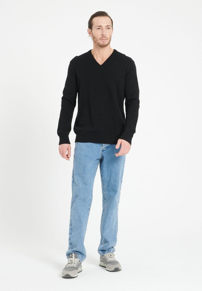 LUKE 13 Pull col V en cachemire 4 fils noir