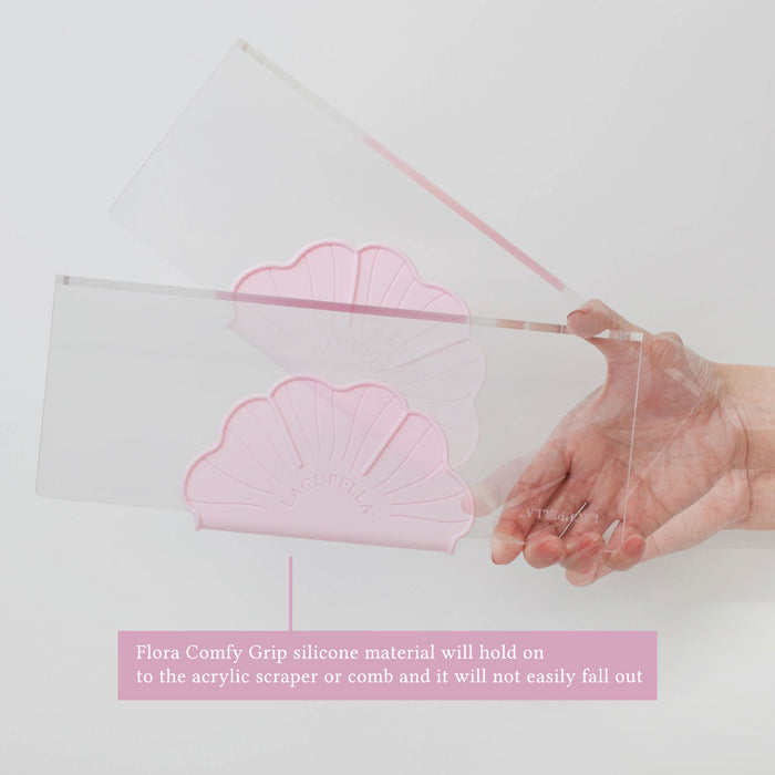 Silicone Comfort Grip for Icing Scrapers and Combs. Great for cake decorating and frosting your own cakes. Lacupella cake decorating tool and buttercream icing tool.