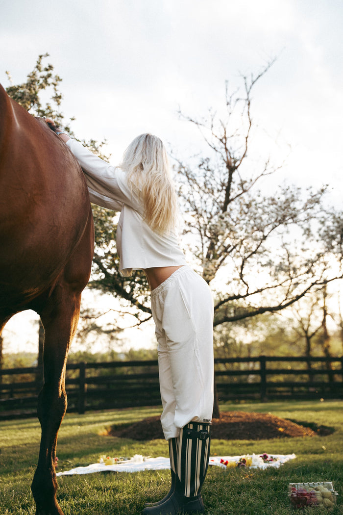 The Barn Dallas Ringside Belle Sweatpant - Equiluxe Tack