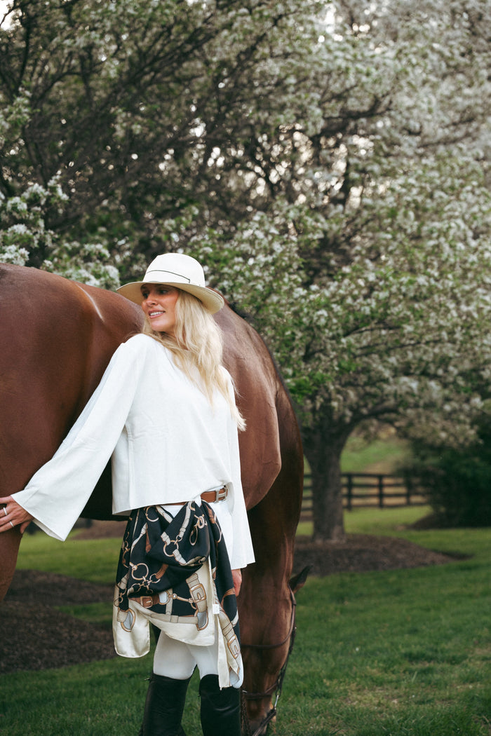 The Barn Dallas Ringside Flare Crewneck - Equiluxe Tack
