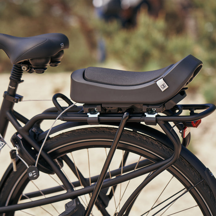Urban Iki Junior Seat with Carrier Mounting (incl. footpegs)