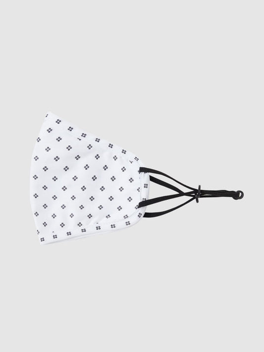 White Floral Print N95 Mask With 3 Changeable Pm2.5 Filter