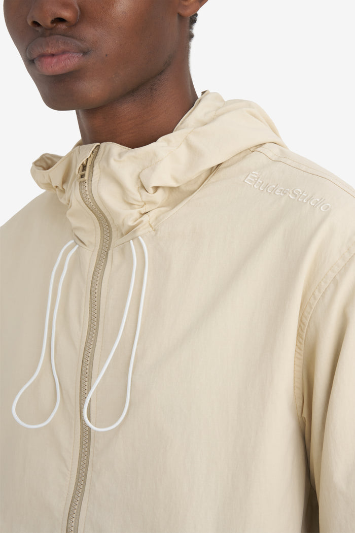 WINDBREAKER 42 / CREAM