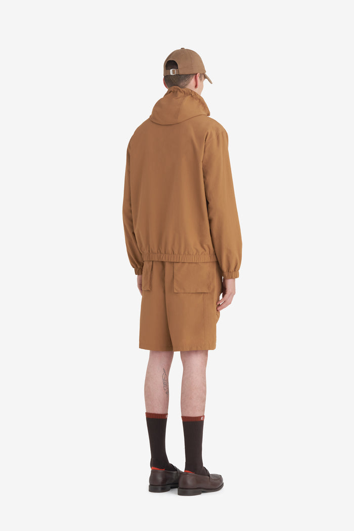 WINDBREAKER 42 / CAMEL