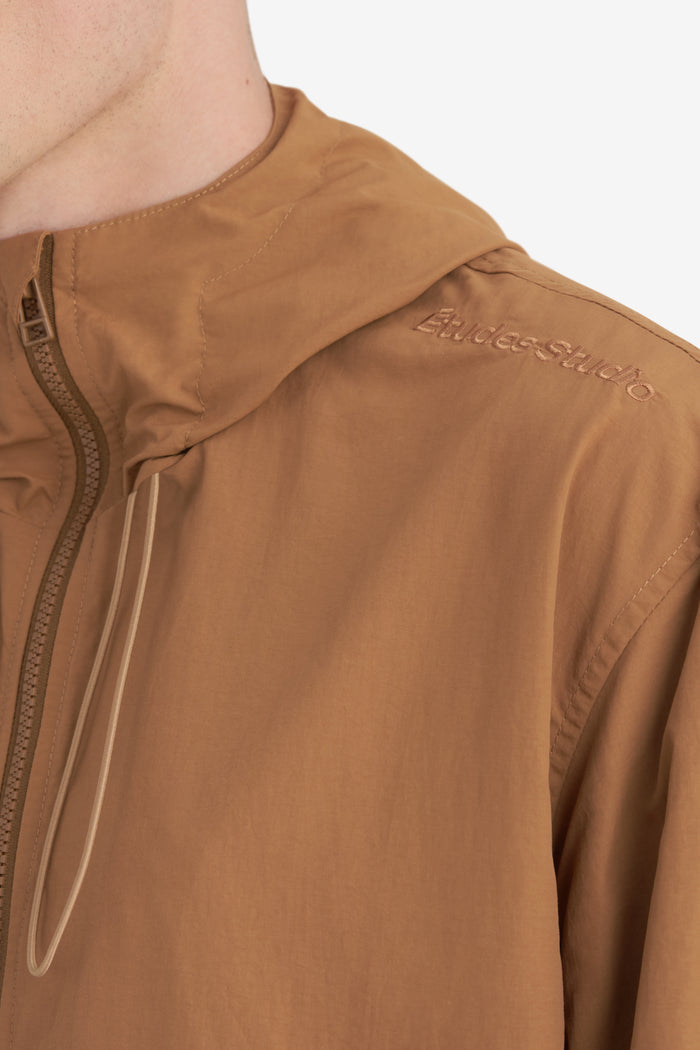 WINDBREAKER 42 / CAMEL