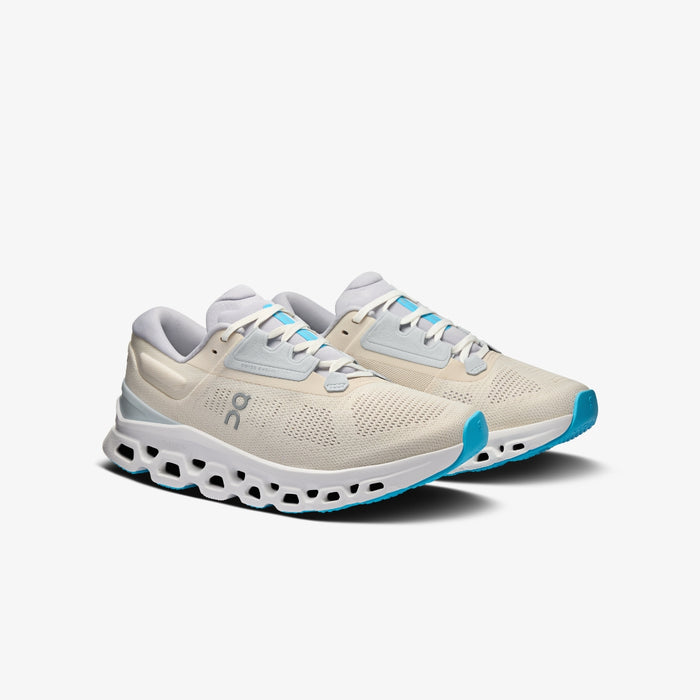 Women's Cloudstratus 3