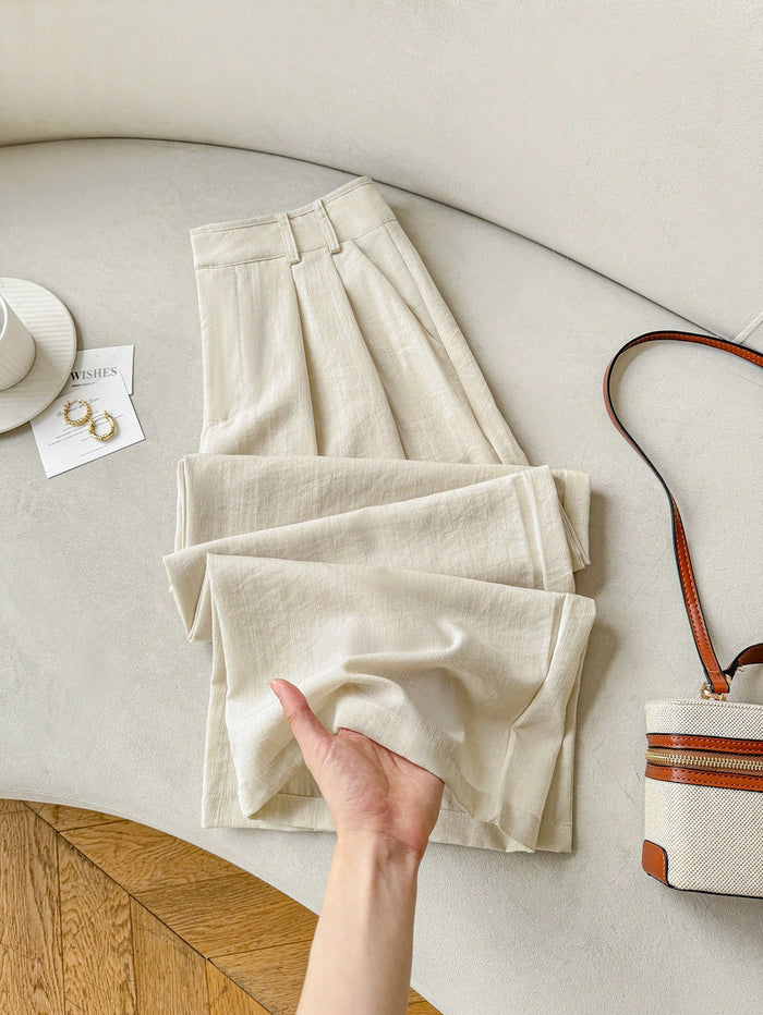 Women's Solid Beige Pleated Straight-Leg Pants