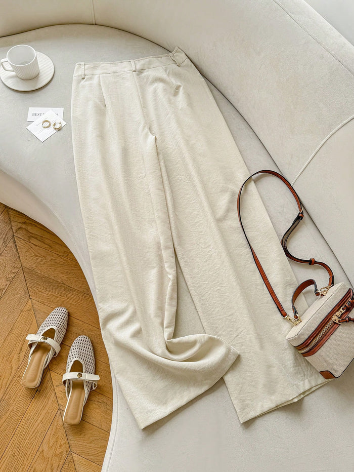 Women's Solid Beige Pleated Straight-Leg Pants